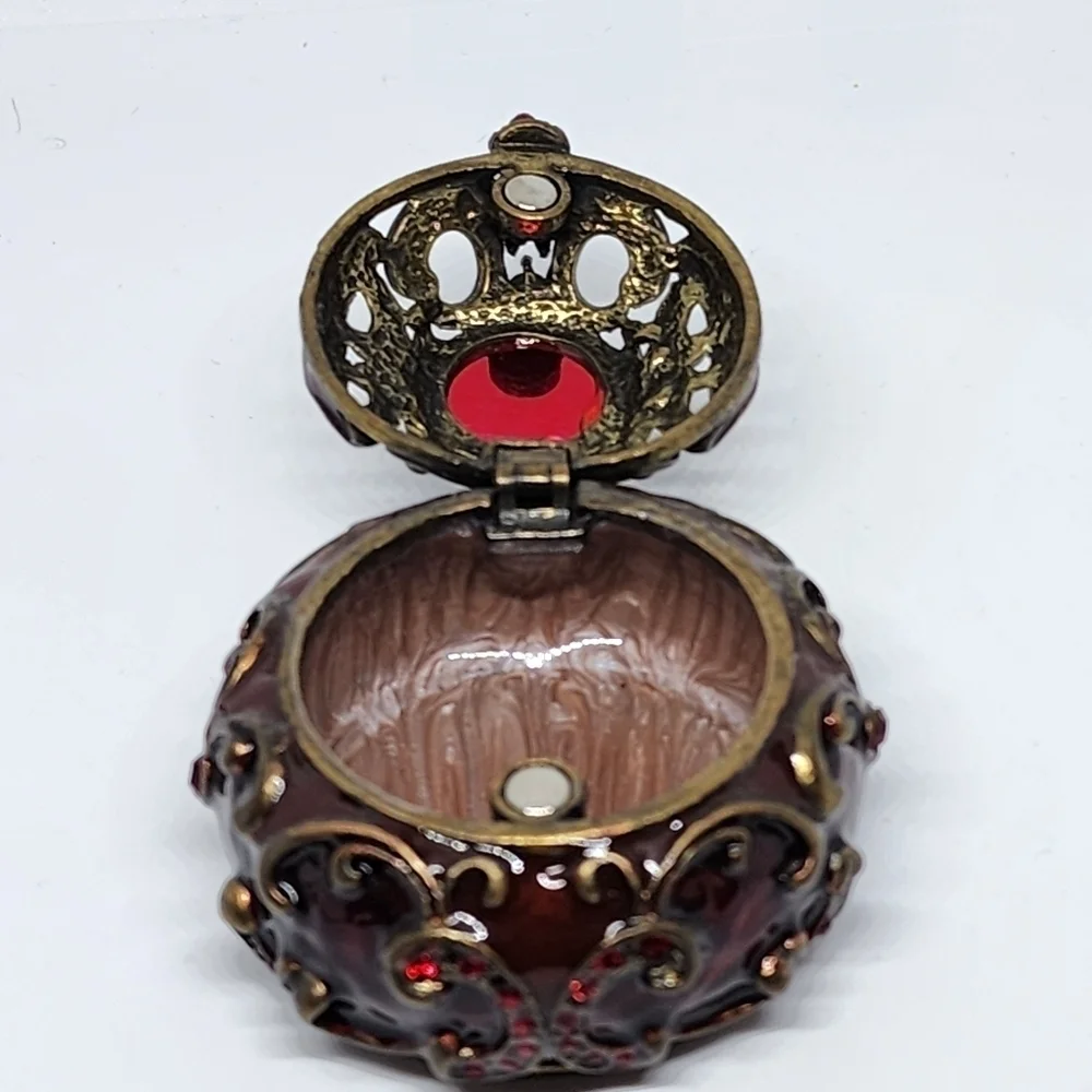 ENAMELED TRINKET BOX JULY BIRTHSTONE Red Faux Garnet Ruby Scroll Copper Toned